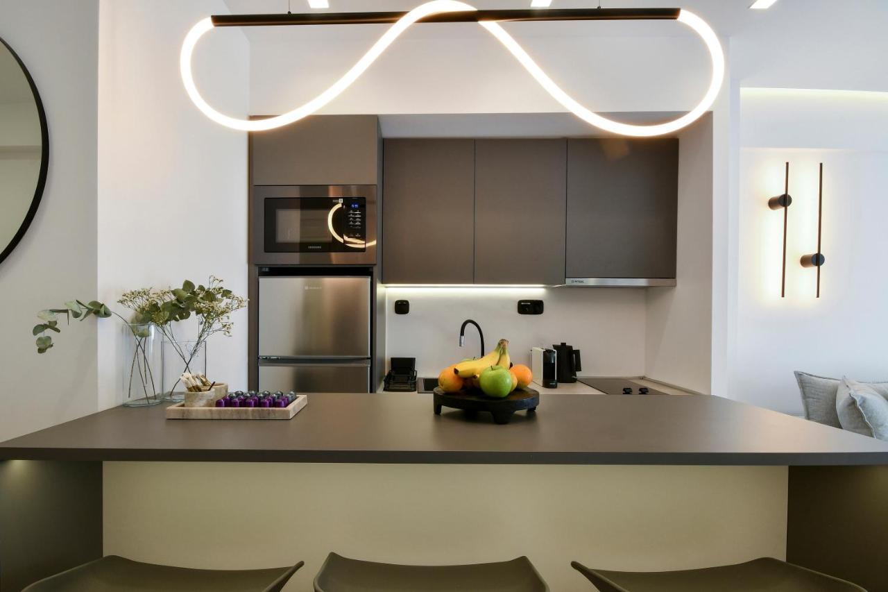 Luxury Downtown Apartment C2 Szaloniki Kültér fotó