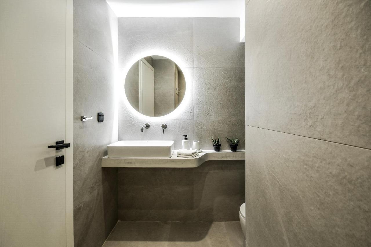 Luxury Downtown Apartment C2 Szaloniki Kültér fotó